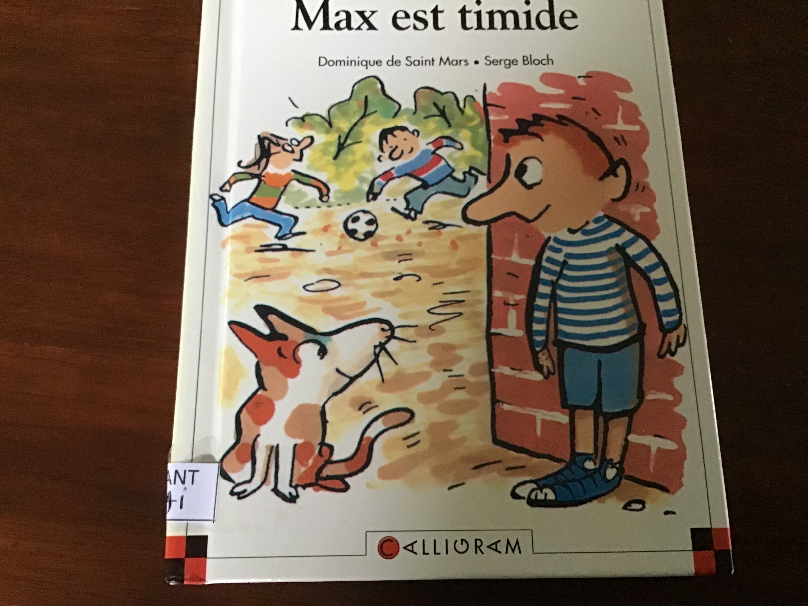 Max est timide - Click to enlarge picture.