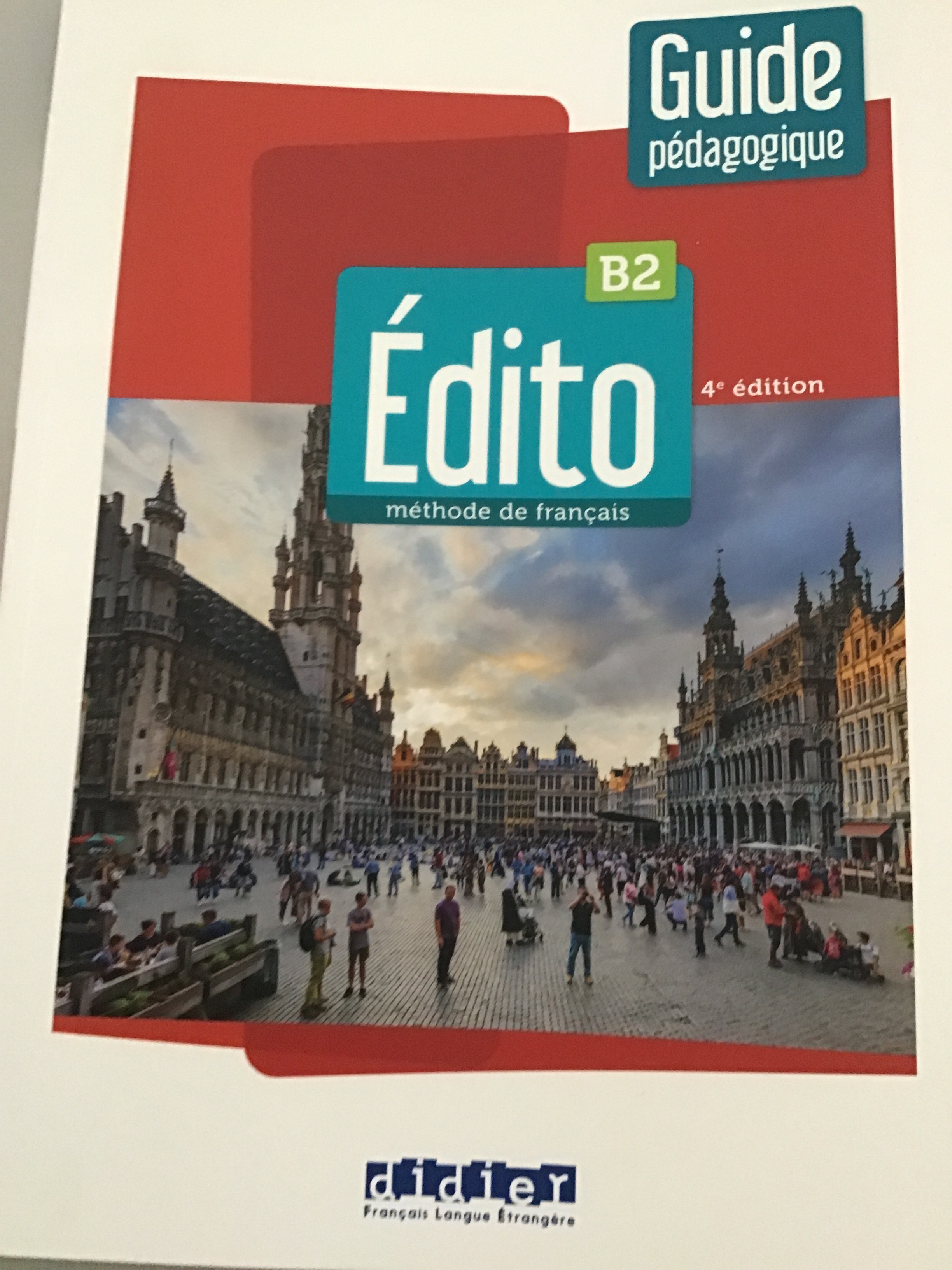 ÉDITO B2 - Click to enlarge picture.