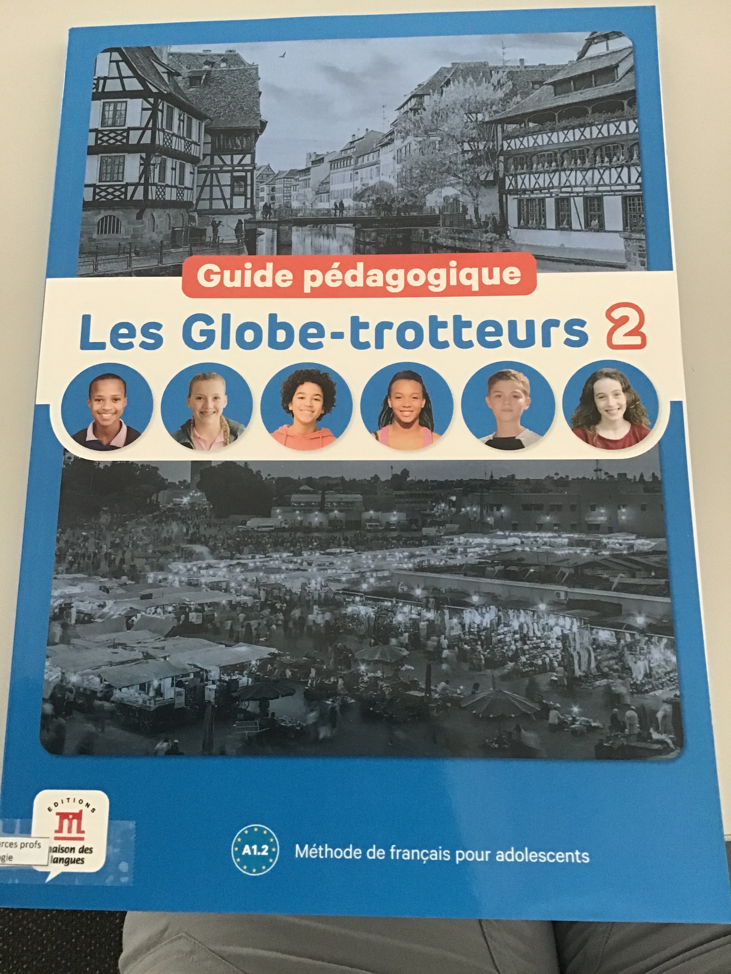 Les globe - trotteurs 2 - Click to enlarge picture.