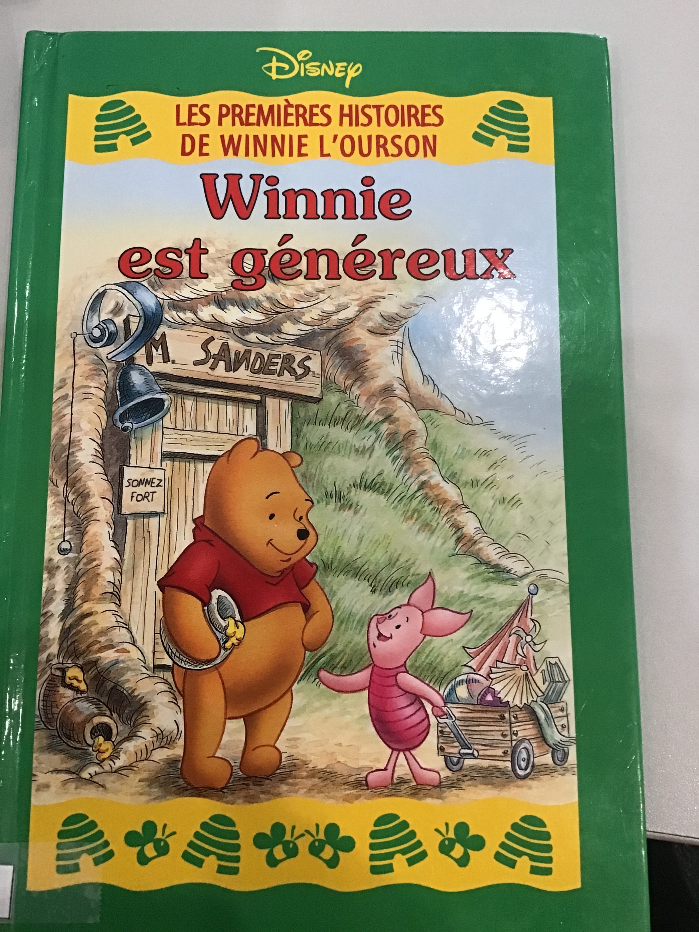 Winnie est généreux - Click to enlarge picture.
