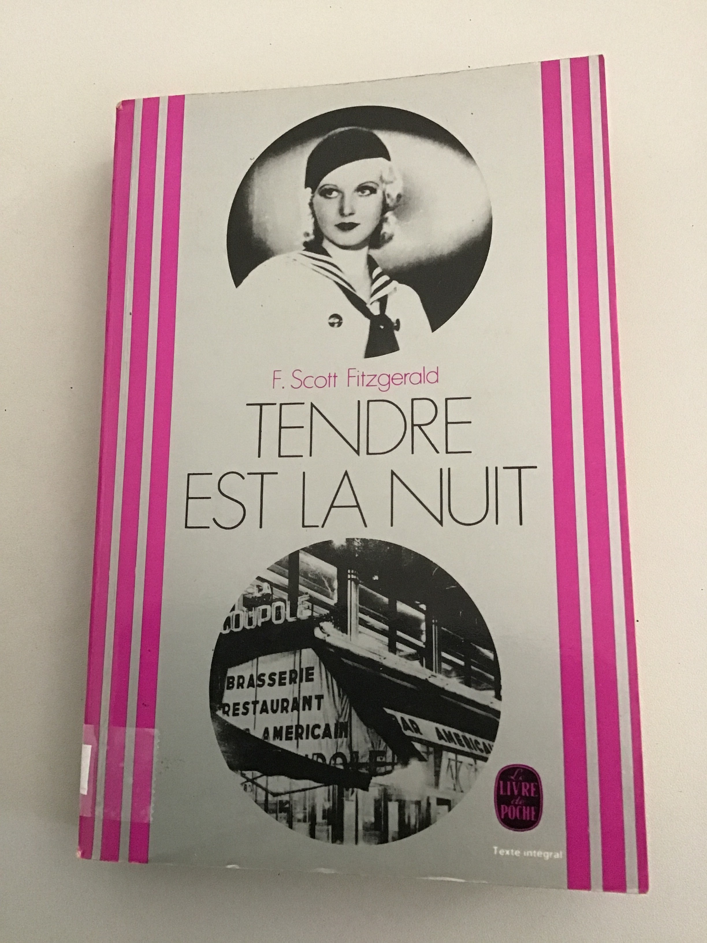 Tendre est la nuit - Click to enlarge picture.