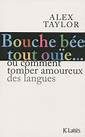Bouche bée, toute ouïe - Click to enlarge picture.