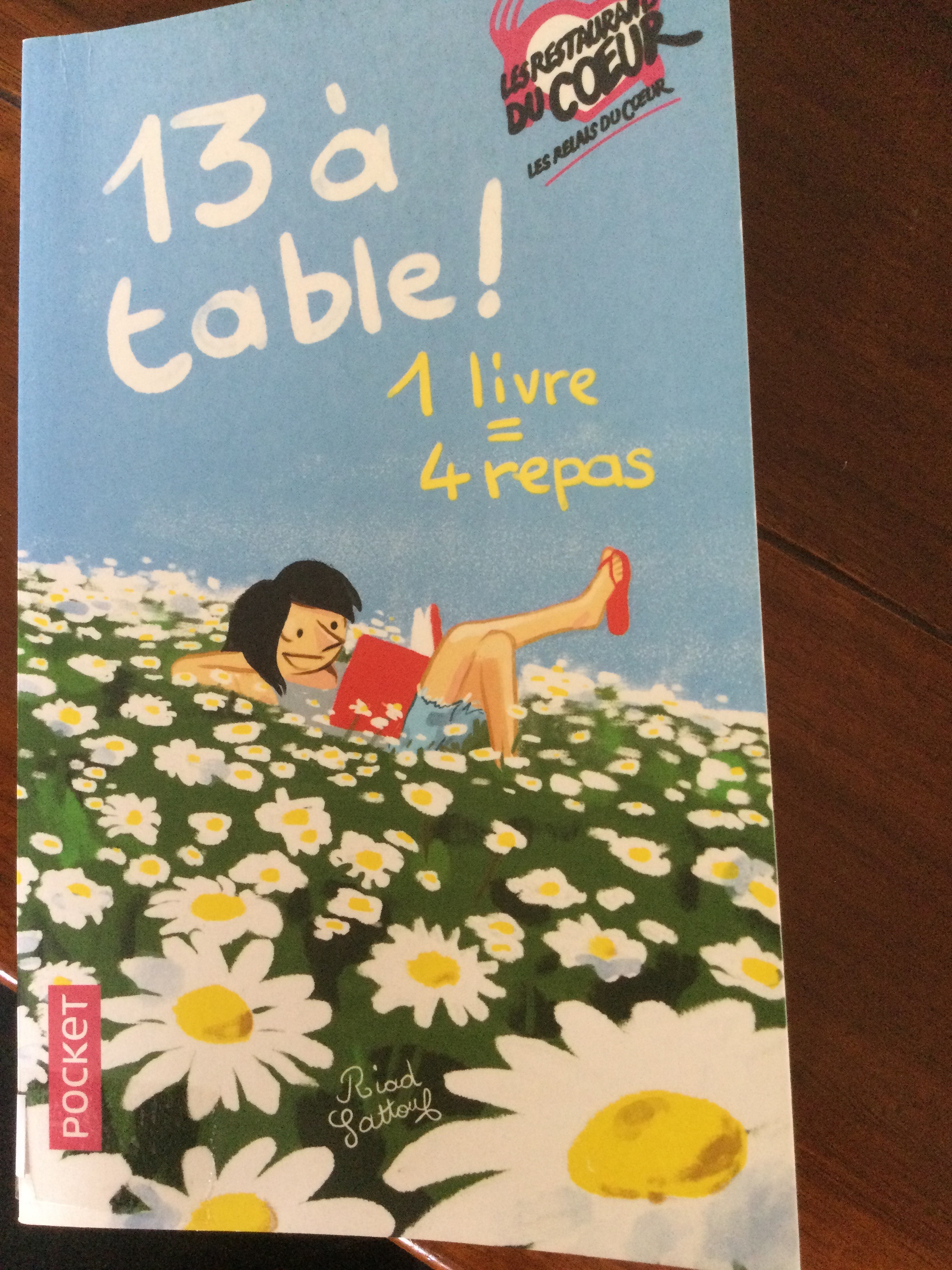 13 à table! - Click to enlarge picture.